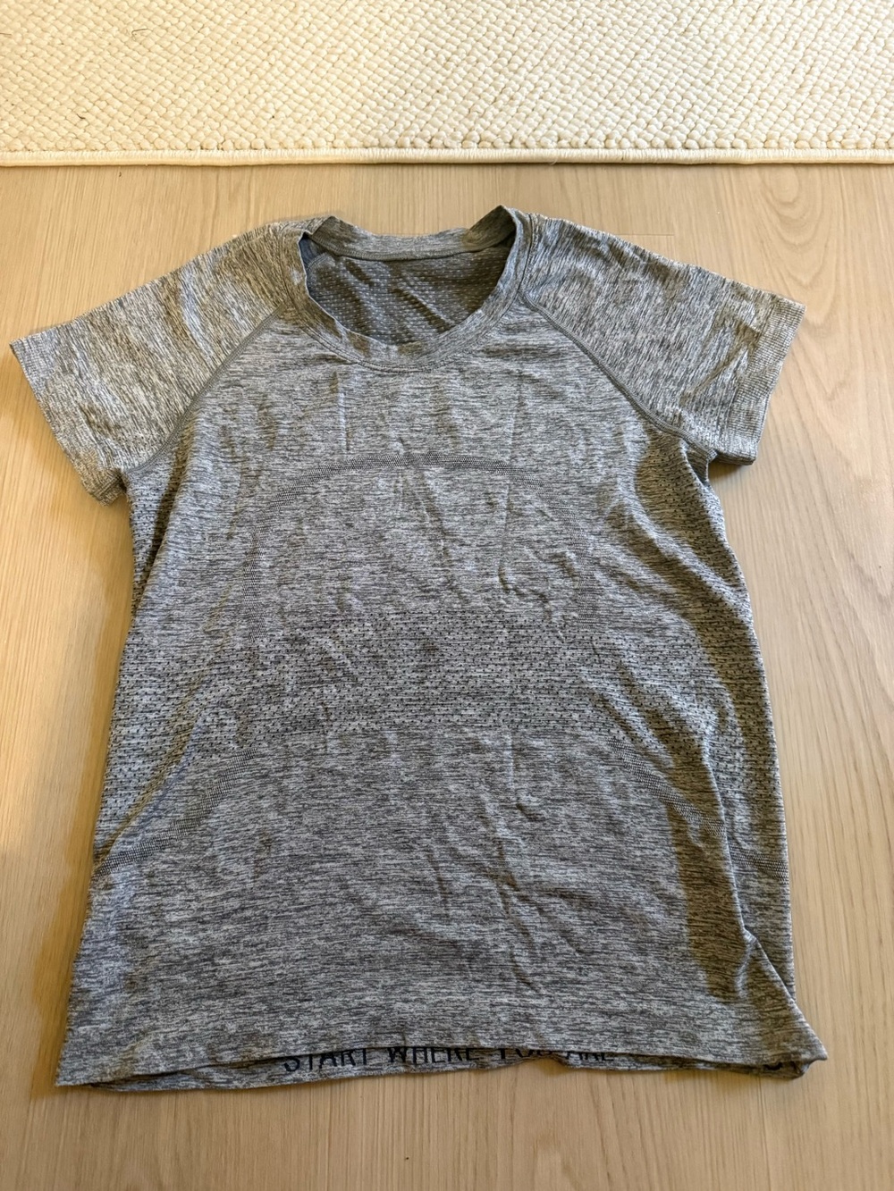 Lululemon swiftly tech short sleeve top